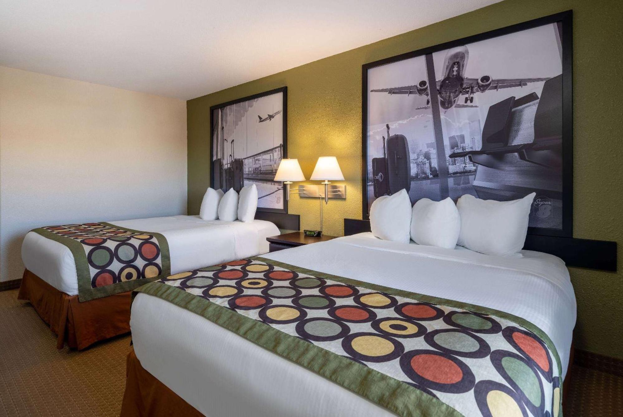 Super 8 By Wyndham Edmonton International Airport Hotel Leduc Buitenkant foto